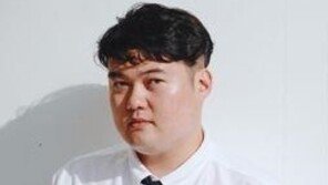 문학동네 “김봉곤 젊은작가상 반납 수용”…수상작품집 전량 회수