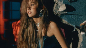 [연예뉴스 HOT④] 전소미, 인터스코프레코드와 계약…美 진출