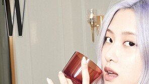 블랙핑크 로제, 매혹적 눈빛…시크+섹시미