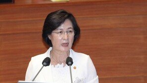 “질문에도 금도 있다” 추미애, 김태흠의 아들 언급에 ‘발끈’