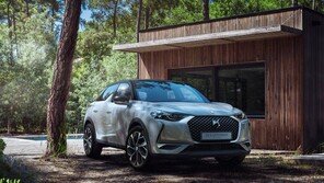 ‘DS 3 크로스백 E-텐스’ 출시 임박… 전기 포뮬러 기술력 반영