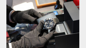 명품도 내 집으로?…‘콧대 높은’ 럭셔리 브랜드가 배송 서비스 시작한 이유