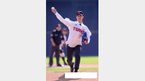 ‘젊은 피 수혈’ LG, 이정용-이찬혁으로 분위기 반전 노려