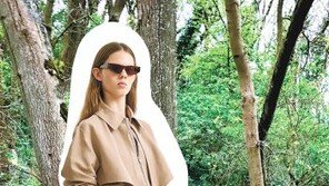 홈캉스라도 패션은 휴양지처럼