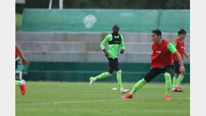 [주말인터뷰] ‘감비아 특급’ 모 바로우, “기성용이 알려준 최강 전북…난 준비됐다”