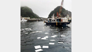 가거도항 앞바다 기름 유출
