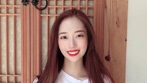 신민아 母 “신민아, 오늘 응급실로 이송…악플·추측 자제”