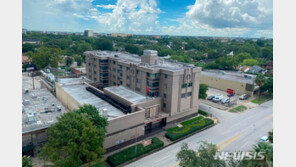 “중국 쩐다, 최고!”…청두 美영사관 폐쇄 요구에 中 네티즌들 엄지 ‘척’