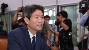 홍준표 “이인영 사상검증은 당연…색깔론 운운은 천부당 만부당”