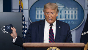 트럼프 ‘마스크 홍보’에…플로리다서도 속속 “마스크 착용”