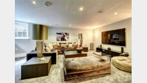 살인사건 일어난 대저택, 얼마에 사시겠습니까?