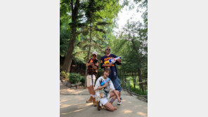 ‘90년대 감성’ 싹쓰리 열풍에…음원도 ‘뉴트로’