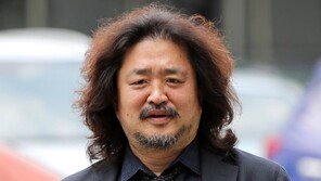 “냄새가 난다” 이용수 할머니 배후설 주장한 김어준 경찰 조사