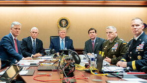 오브라이언 보좌관 코로나 확진…트럼프의 핵심 참모 첫 감염