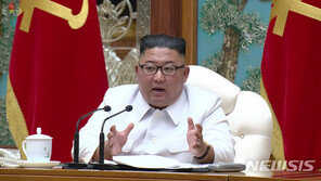 김정은 “자위적 핵 억제력으로 우리 안전 영원히 담보”