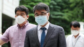 ‘입시비리 혐의’ 황우석 제자 이병천 교수 구속영장 기각