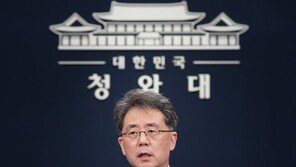 靑 “한국의 고체연료 미사일 사거리-중량 제한, 28일부터 완전 해제”