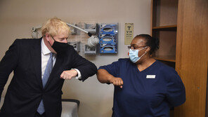 영국 총리 “유럽서 코로나19 2차 유행”…해외휴가 조심 당부