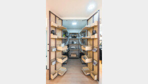 한강이 눈앞… 3.3m²당 1500만원대 ‘로또 아파트’