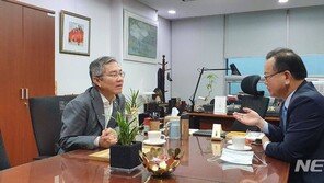 김부겸 “열린민주는 형제당…당대표 되면 합당 추진”