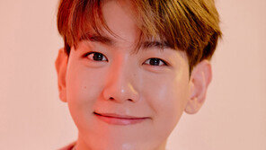 [연예뉴스 HOT③] 엑소 백현, 보아 ‘공중정원’ 부른다