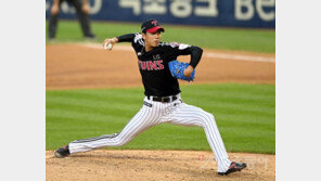 [인천 승장] LG 류중일 감독 “오늘 MVP는 정우영이다”