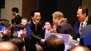 세계 최초 충전식 귓속형 인공지능 보청기 출시, 스타키그룹 