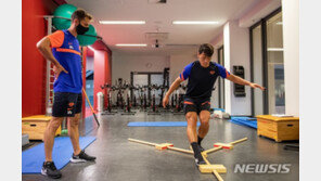 라이프치히 합류한 황희찬, 컨디션 점검부터