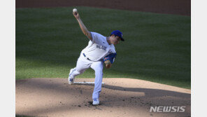 토론토, 피어슨의 눈부신 데뷔에도 0-4 패배