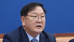 김태년 “부동산 정책, 필요하다면 더 강력하게…”