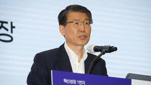 은성수, 공매도 금지 연장 시사…“코로나 감안해 결정”