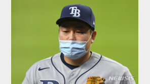 최지만, 대타 출전해 1타점 적시타…팀은 1-2 패배