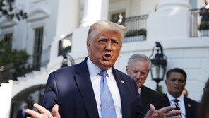 美언론들 “우편투표가 사기라고?”…트럼프 주장 반박