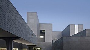 “코로나 쇼크 언제까지”…아모레G, 2Q 실적도 부진 ‘영업익 67%↓’