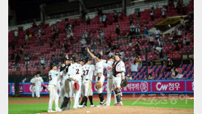 구단 사상 가장 찬란했던 한 달의 피날레…KT 뒷문, 이젠 양까지 갖췄다