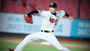 “그 예쁜 폼 좀 보여줘” 6년의 기다림, KT 조현우가 보여주기 시작했다