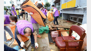 온동네 휩쓴 흙탕물… 대전 수해복구 구슬땀