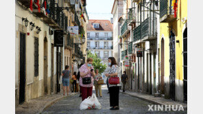 포르투갈서 280명 탄 고속열차 사고…2명 사망·수십명 부상