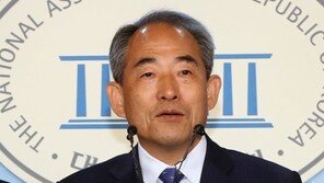 윤준병, 윤희숙에 반박 “전세 어차피 소멸…월세 전환, 나쁜 현상 아냐”