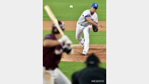 오승환 400세이브·박병호 300홈런…전반기 기록들