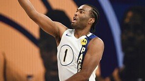 ‘커리어하이53점’ 불붙은 TJ 워렌, 인디애나에 승리 안겨