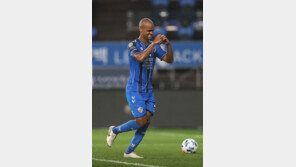 조커로도 어김없이 골 넣는 주니오…‘원정 불패’ 울산 K리그1 선두 수성