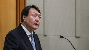 [전문]윤석열 “독재와 전체주의를 배격하는 진짜 민주주의” 갈파