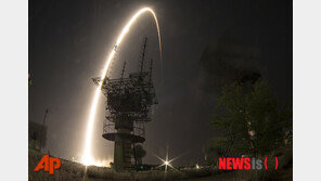 러시아, 내년 말 민간인 관광객 2명 우주정거장 보낸다