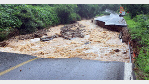 흙발로 달려온 딸과 아내 “아빠 살려주세요”… 곳곳서 산사태 피해