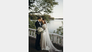 핀란드 마린 총리, 코로나19 속 결혼…16년 함께 한 동반자