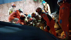 평택 공장에 토사 덮쳐 3명 사망·1명 중상