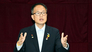 광주 찾은 박주민, 이낙연에 견제구 “당대표는 긴호흡 필요”