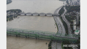 환경장관 “홍수 피해 없도록 댐 방류량 탄력 조정”