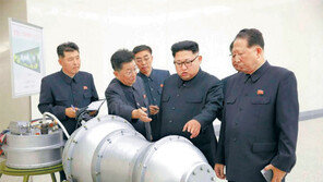 北 핵탄두, 화성-15형 ICBM 탑재 가능한 600kg규모 추정